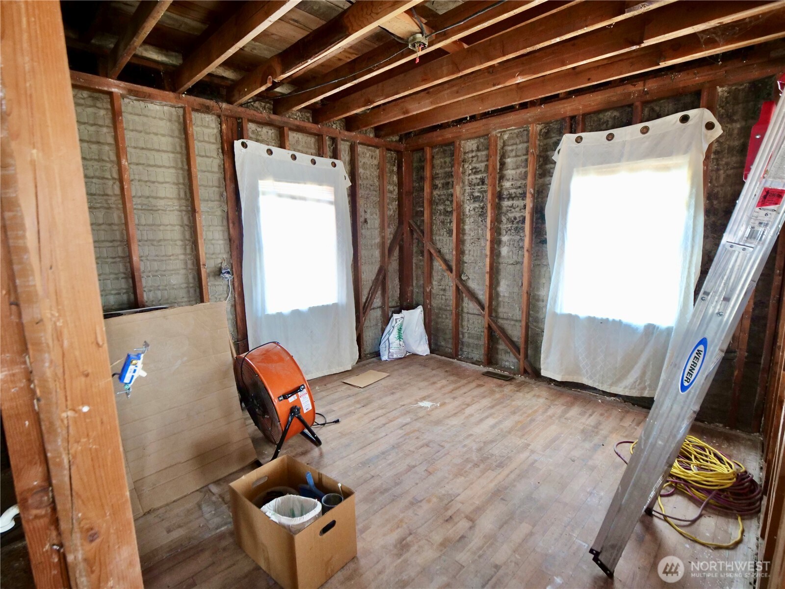 167 2nd Ave , Burbank, WA 99323