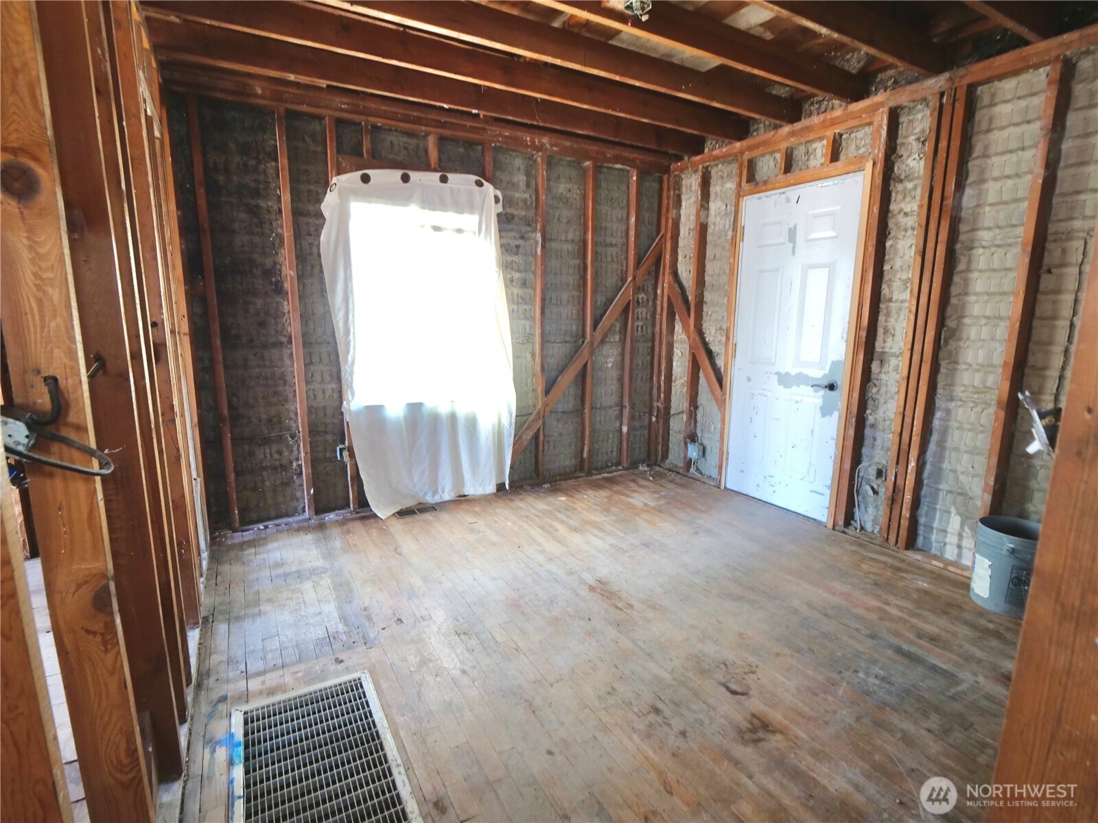167 2nd Ave , Burbank, WA 99323