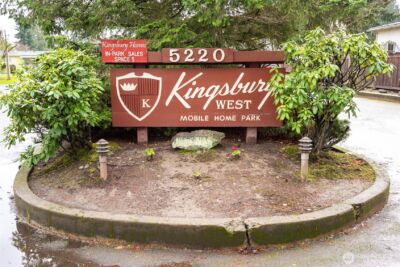5220 176th Street SW #4, Lynnwood, WA 98037-3061 - Photo 2