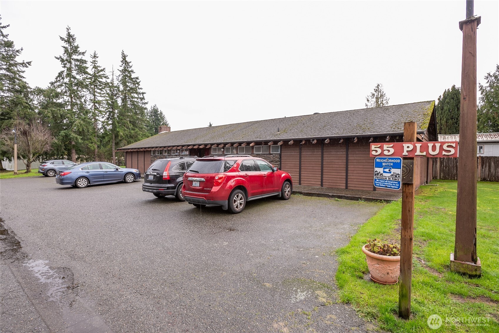 5220 176th Street SW #4, Lynnwood, WA 98037-3061