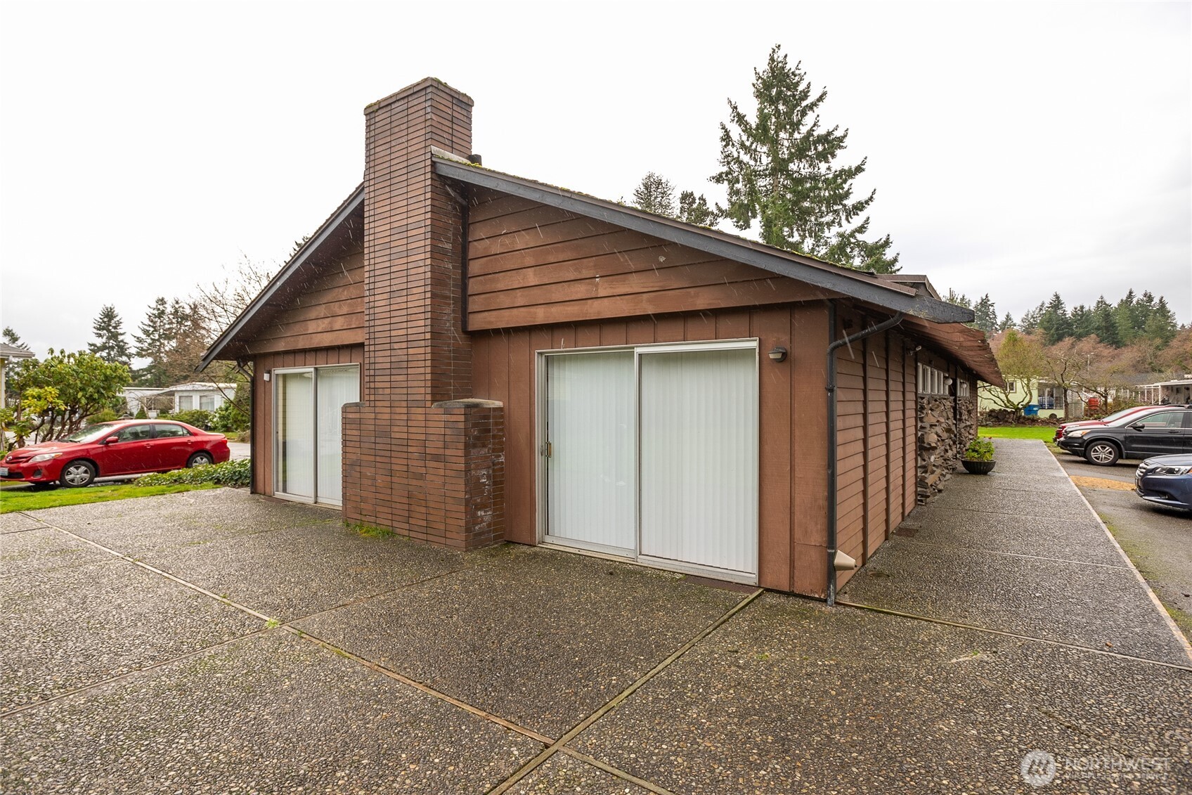 5220 176th Street SW #4, Lynnwood, WA 98037-3061