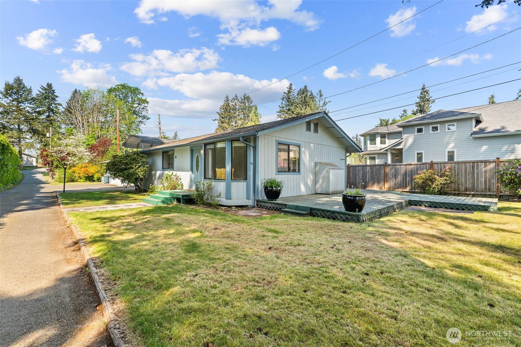 5 W Shore Avenue SW, Lakewood, WA 98498
