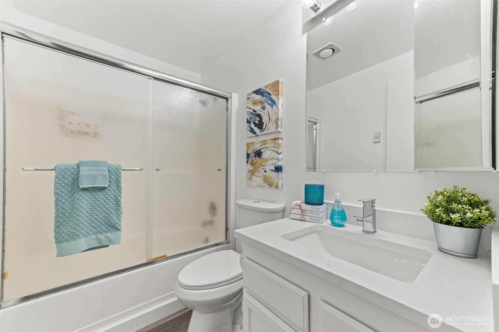 5 W Shore Avenue SW, Lakewood, WA 98498