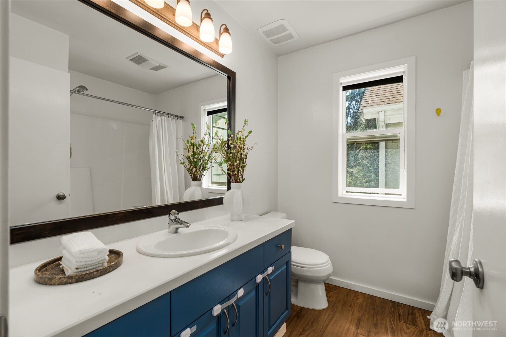15009 Westminster Way N, Seattle, WA 98133