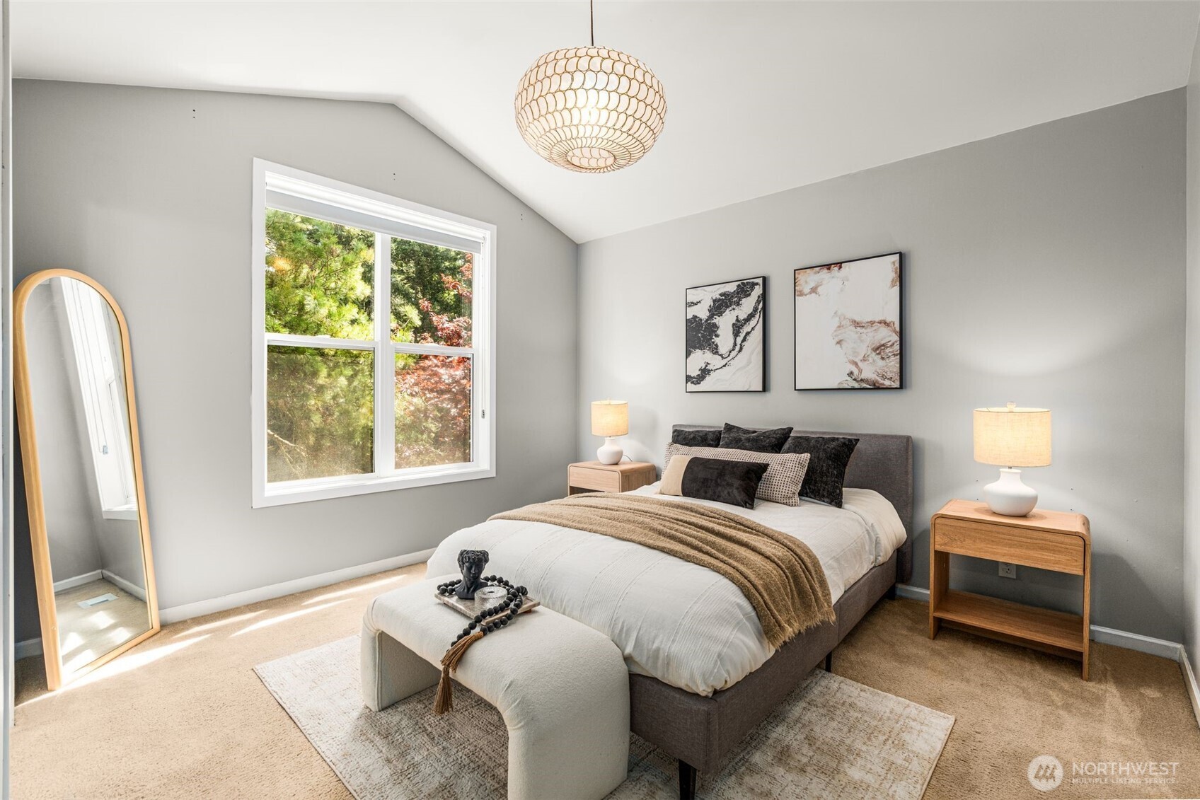 15009 Westminster Way N, Seattle, WA 98133