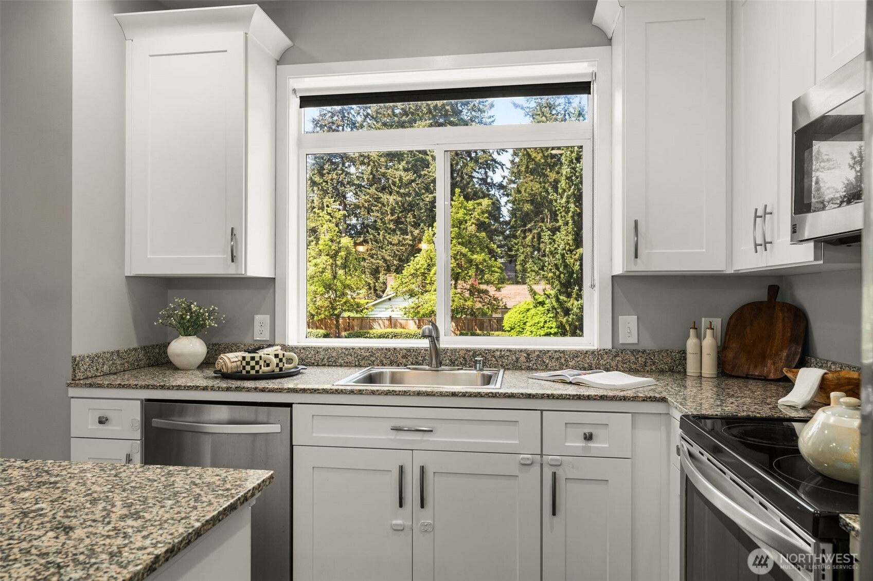 15009 Westminster Way N, Seattle, WA 98133