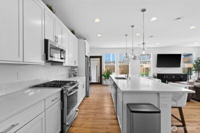 15215 182nd Avenue E, Bonney Lake, WA 98391 - Photo 8