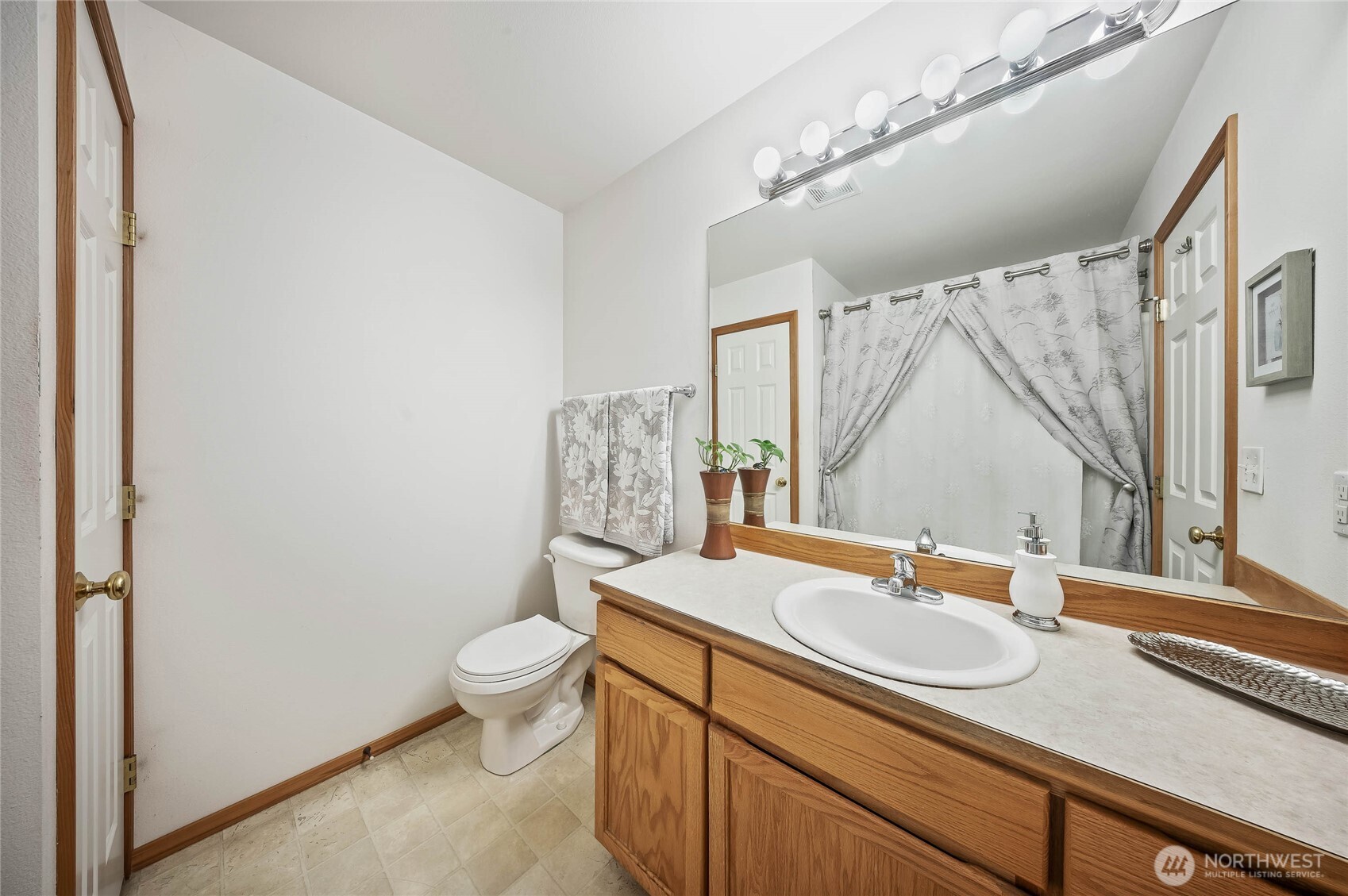 2427 Bellanca Ct , East Wenatchee, WA 98802