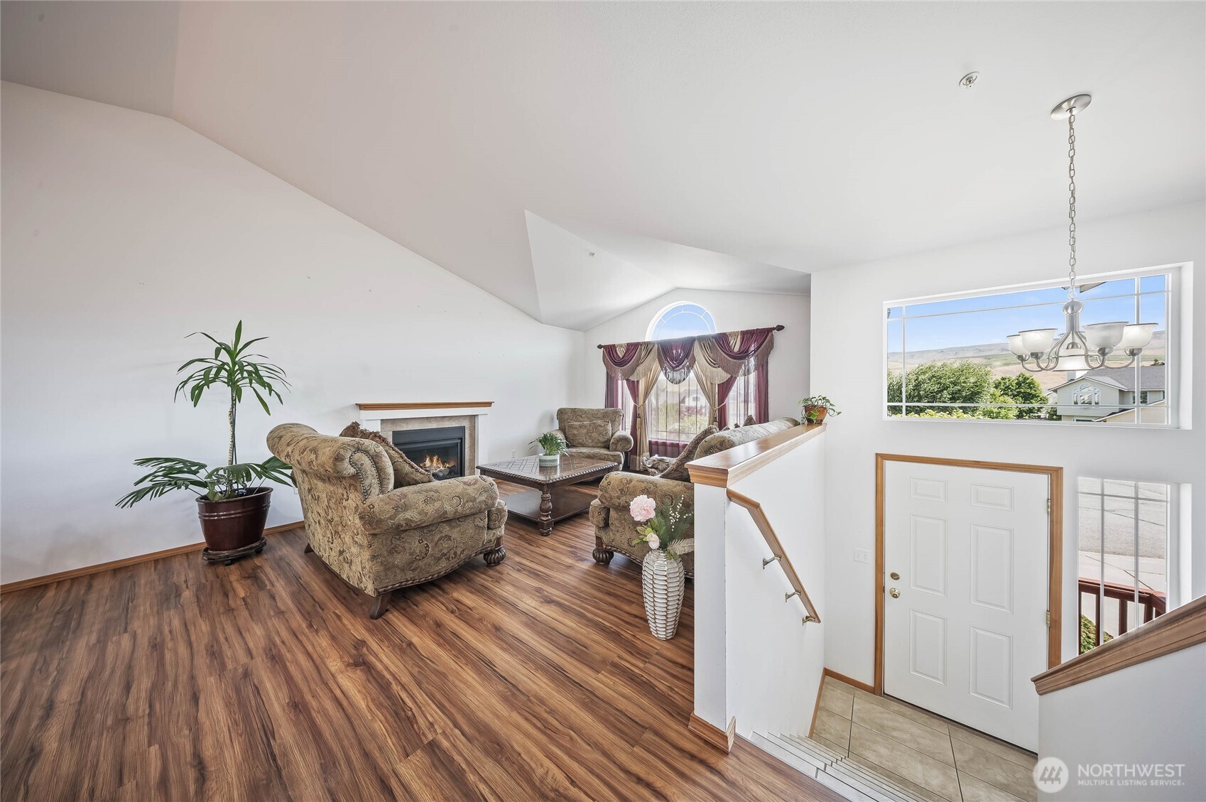 2427 Bellanca Ct , East Wenatchee, WA 98802