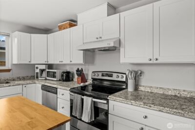 1756 S 42nd Street , Tacoma, WA 98418 - Photo 11