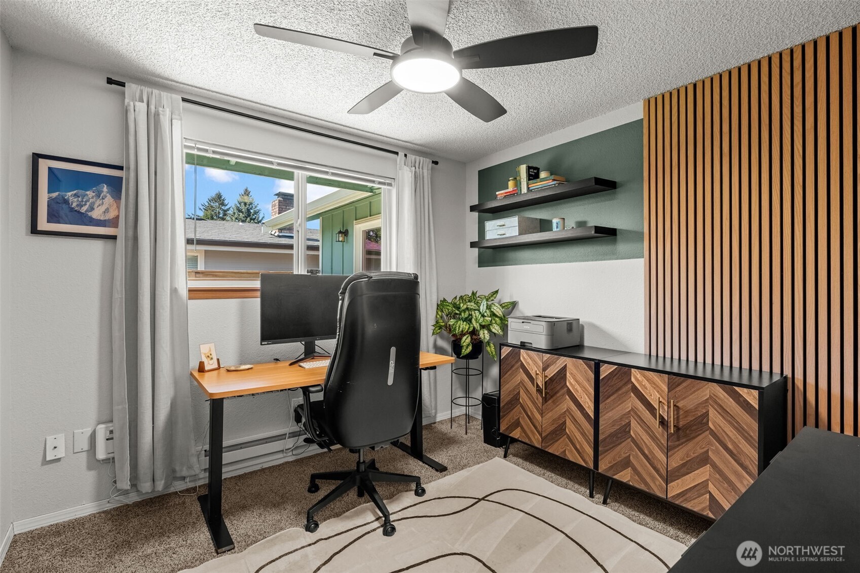 1756 S 42nd Street , Tacoma, WA 98418