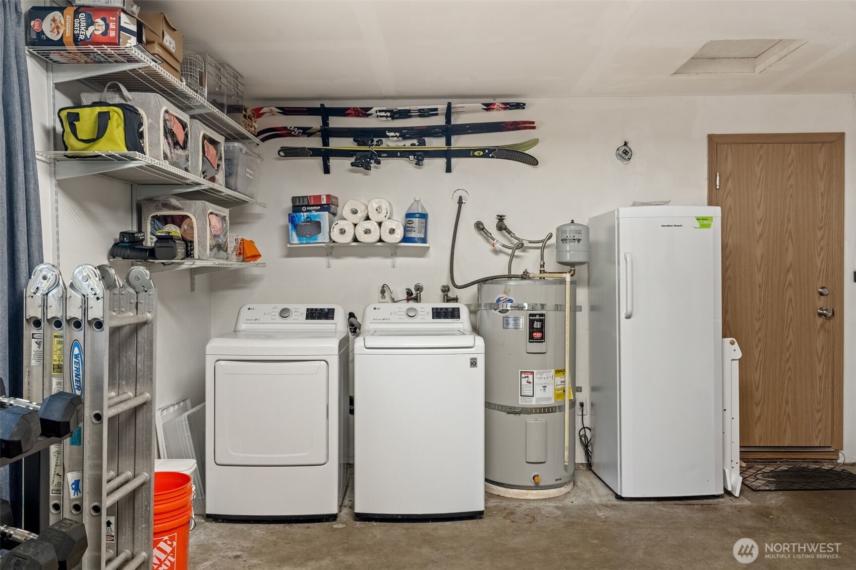 1756 S 42nd Street , Tacoma, WA 98418