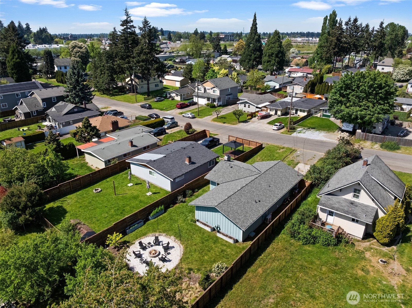 1756 S 42nd Street , Tacoma, WA 98418