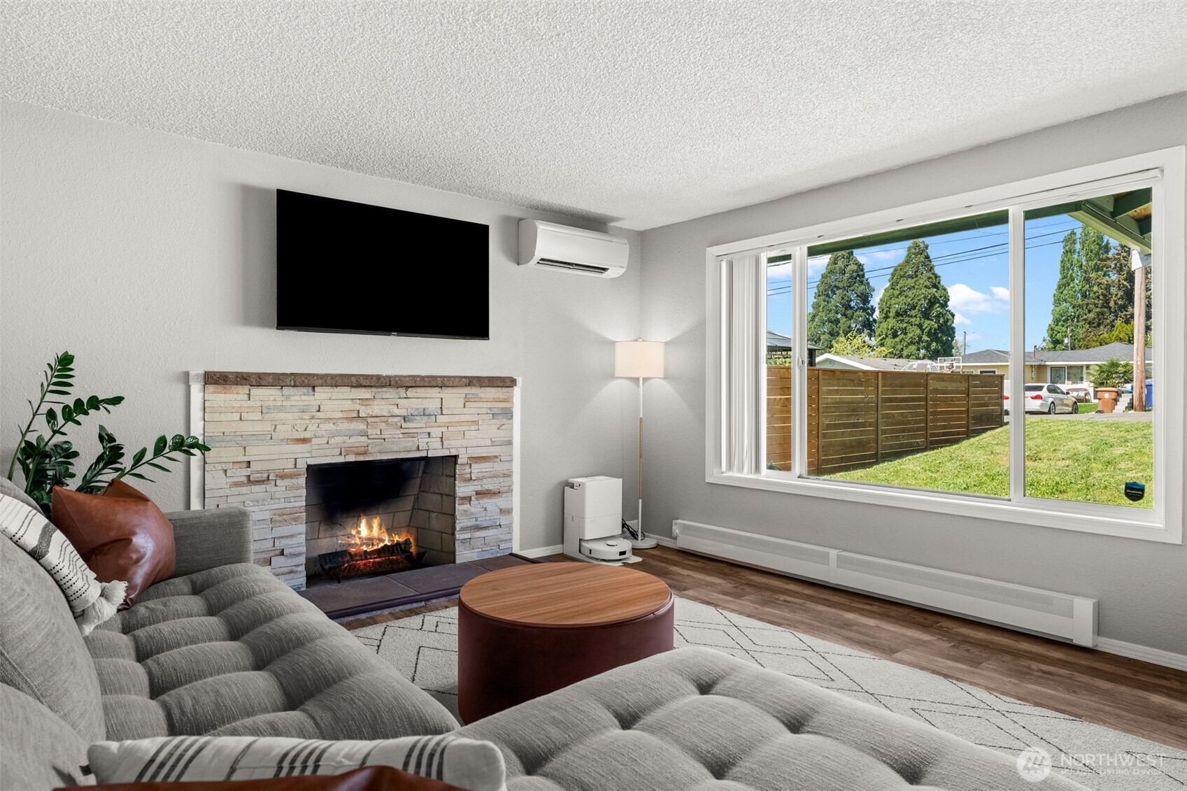 1756 S 42nd Street , Tacoma, WA 98418