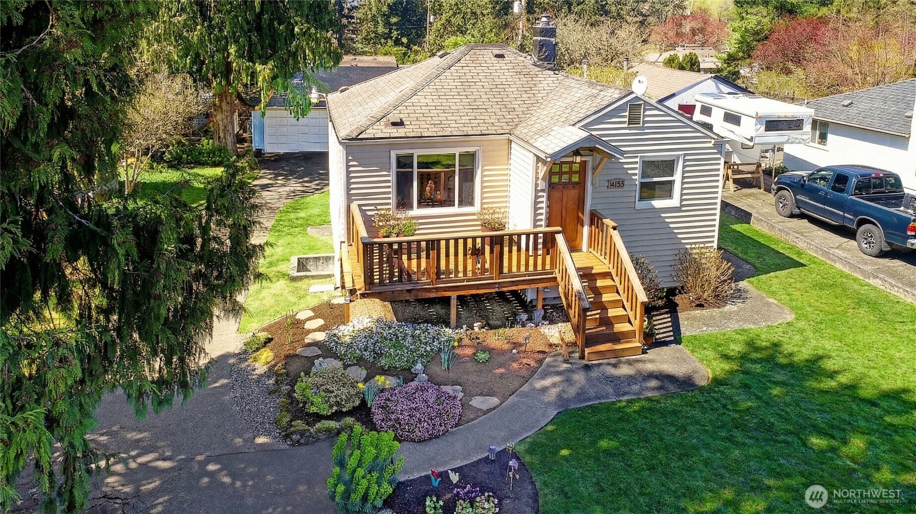 14555 8th Avenue NE, Shoreline, WA 98155