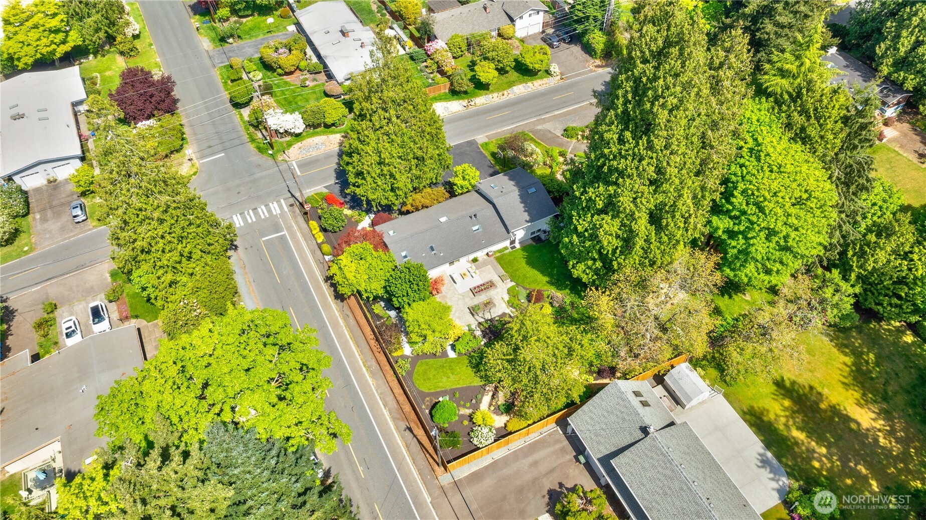8320 188th Street SW, Edmonds, WA 98026
