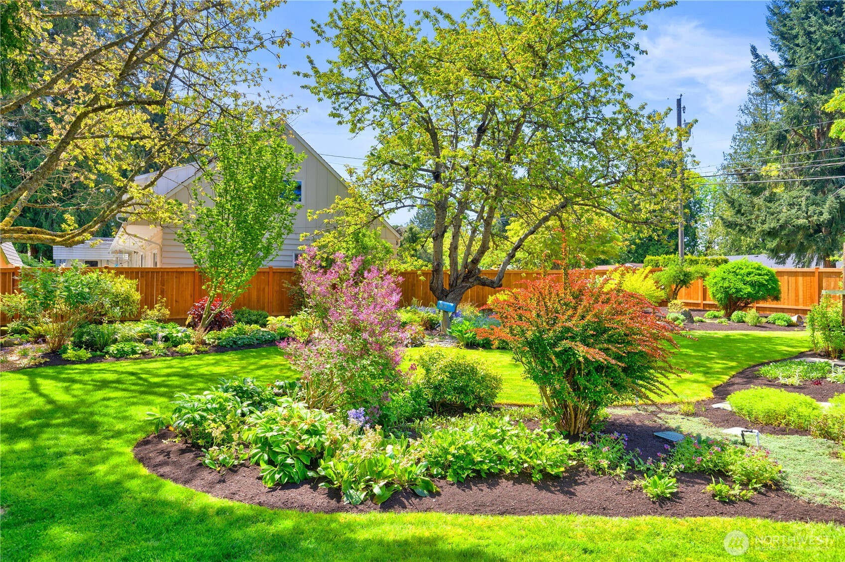 8320 188th Street SW, Edmonds, WA 98026