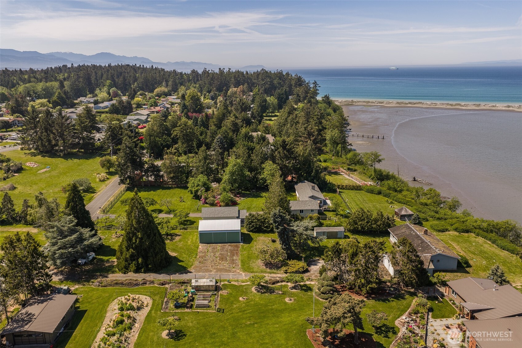 432 W Anderson Road , Sequim, WA 98382