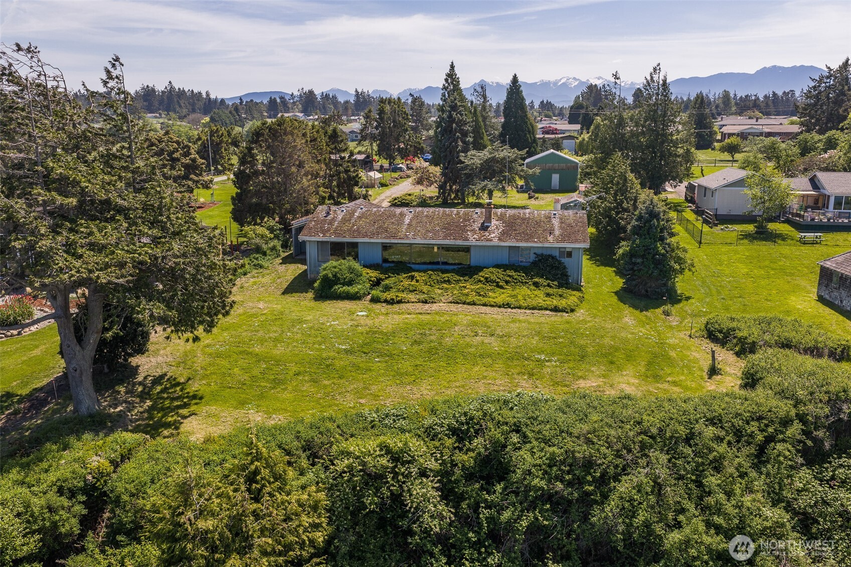 432 W Anderson Road , Sequim, WA 98382