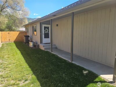 315 Juniper Street , Oroville, WA 98844 - Photo 4