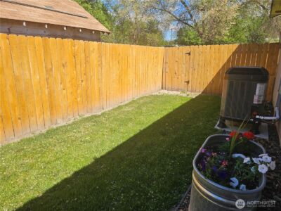 315 Juniper Street , Oroville, WA 98844 - Photo 5