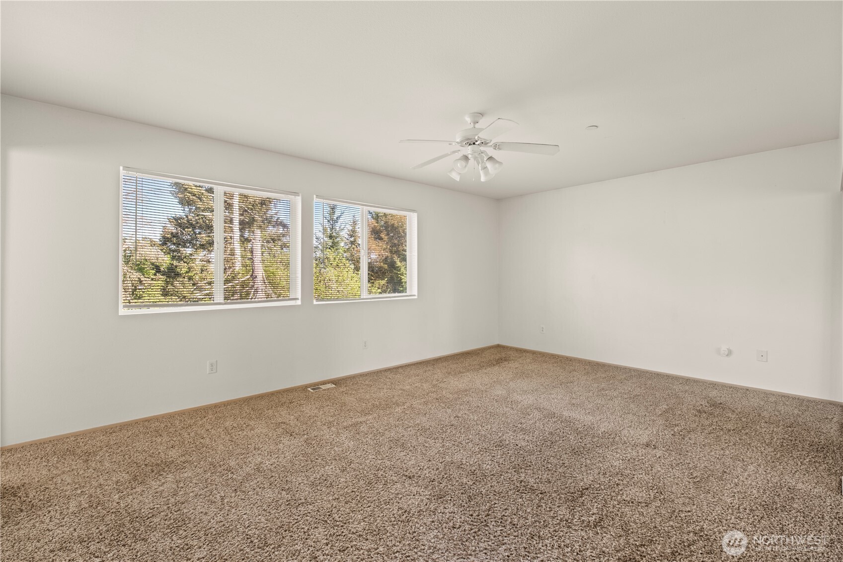 3159 Walker Road , Dupont, WA 98327