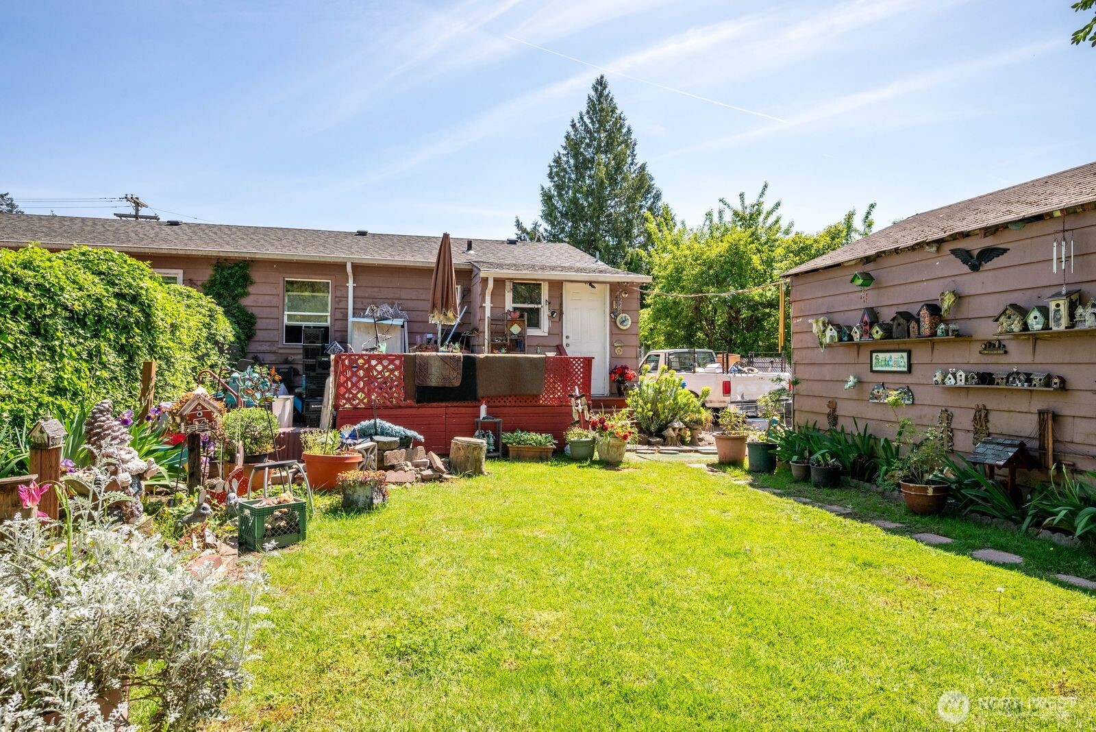 1423 S 7th Avenue , Kelso, WA 98626