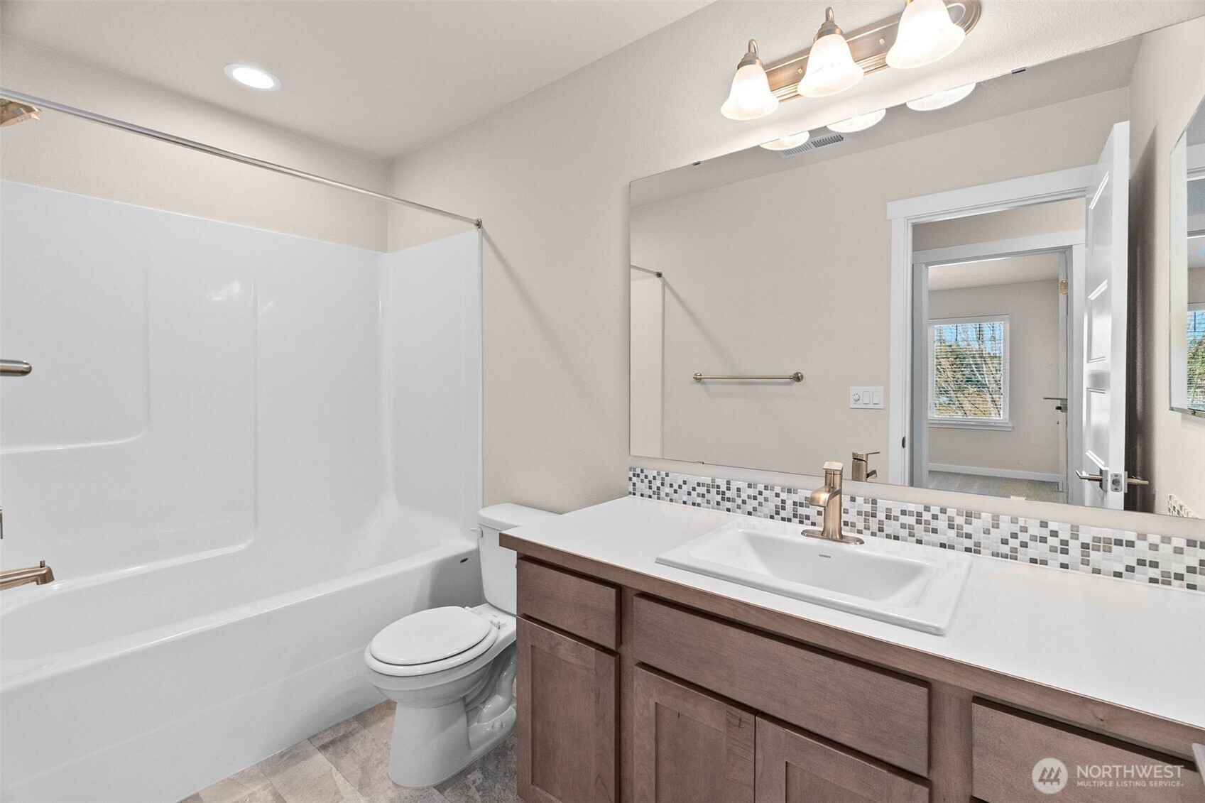 3235 63rd Avenue SW, Olympia, WA 98512