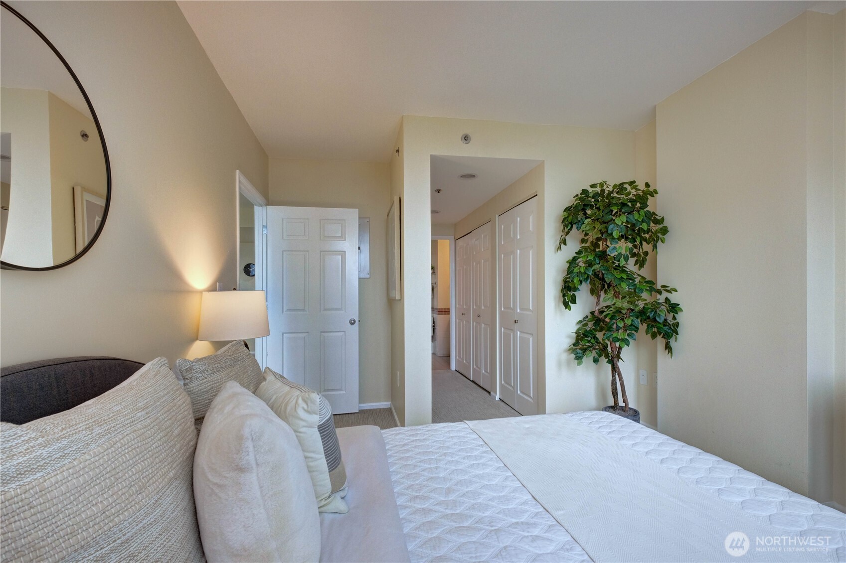 2600 2nd Avenue #1808, Seattle, WA 98121