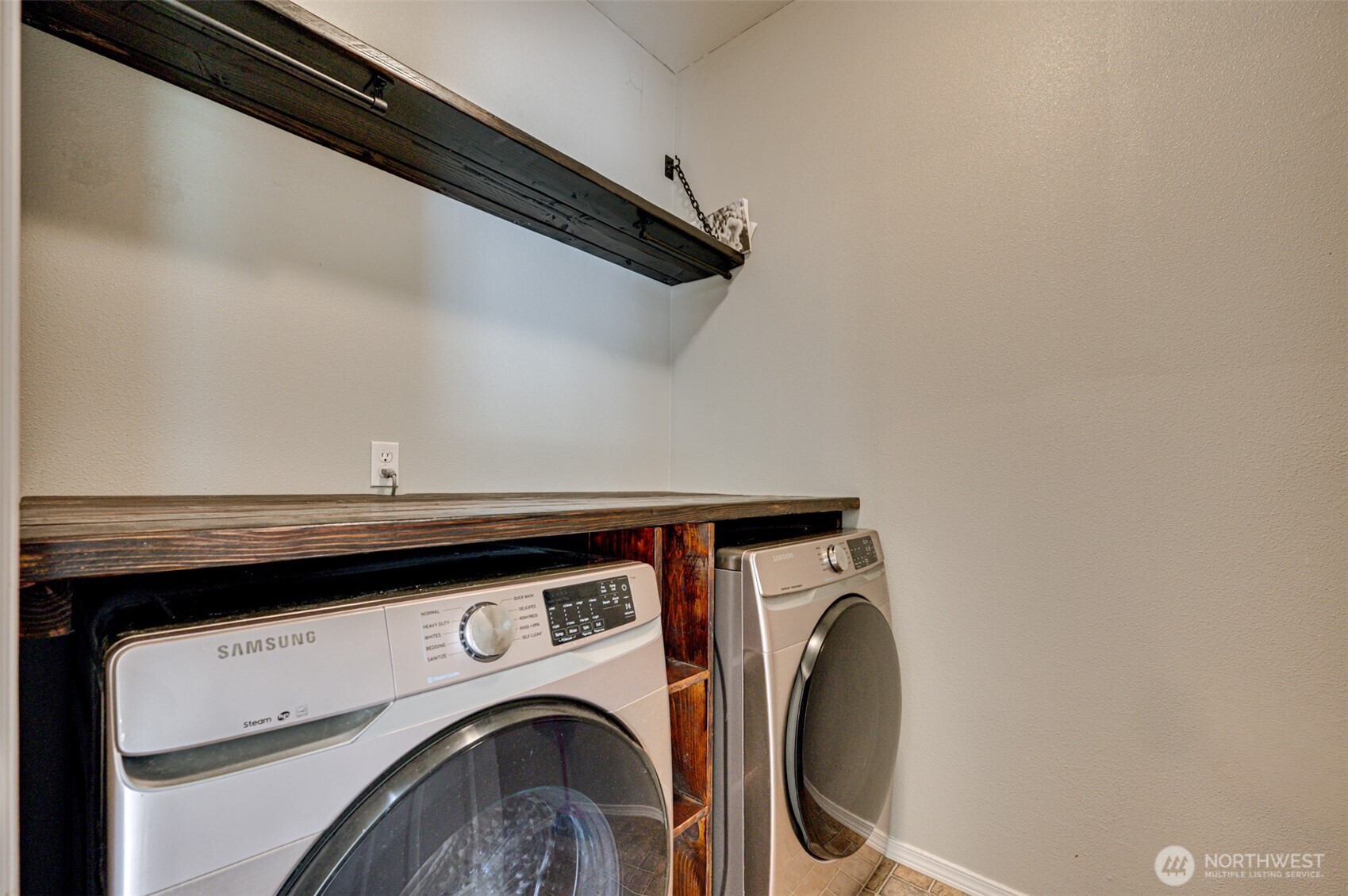 210 Tsugawa Court , Woodland, WA 98674