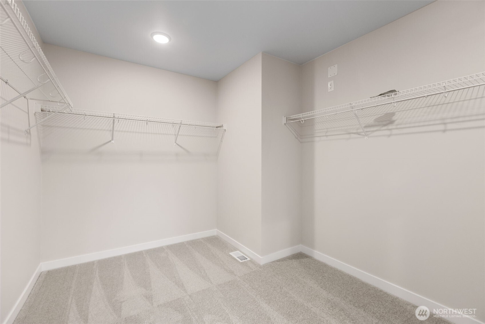 14521 205th Avenue E #915, Bonney Lake, WA 98391
