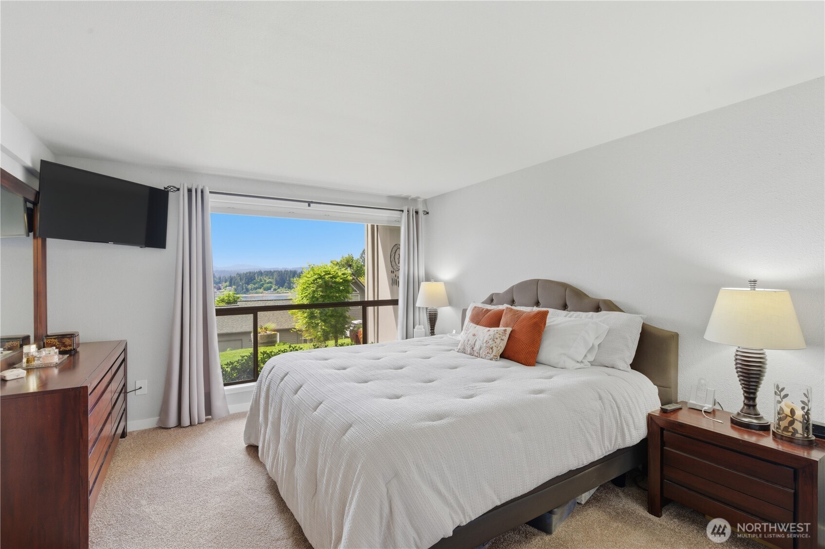 3131 Sahali Drive , Bremerton, WA 98310