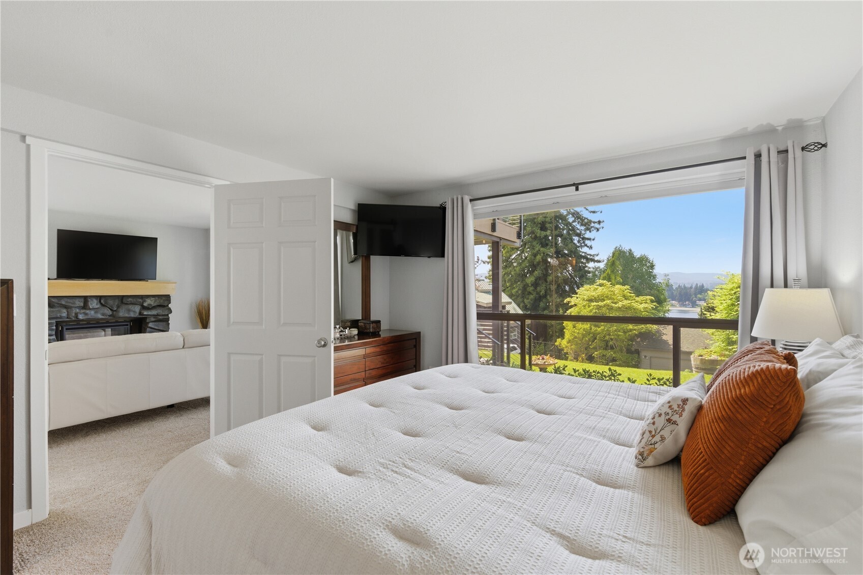 3131 Sahali Drive , Bremerton, WA 98310