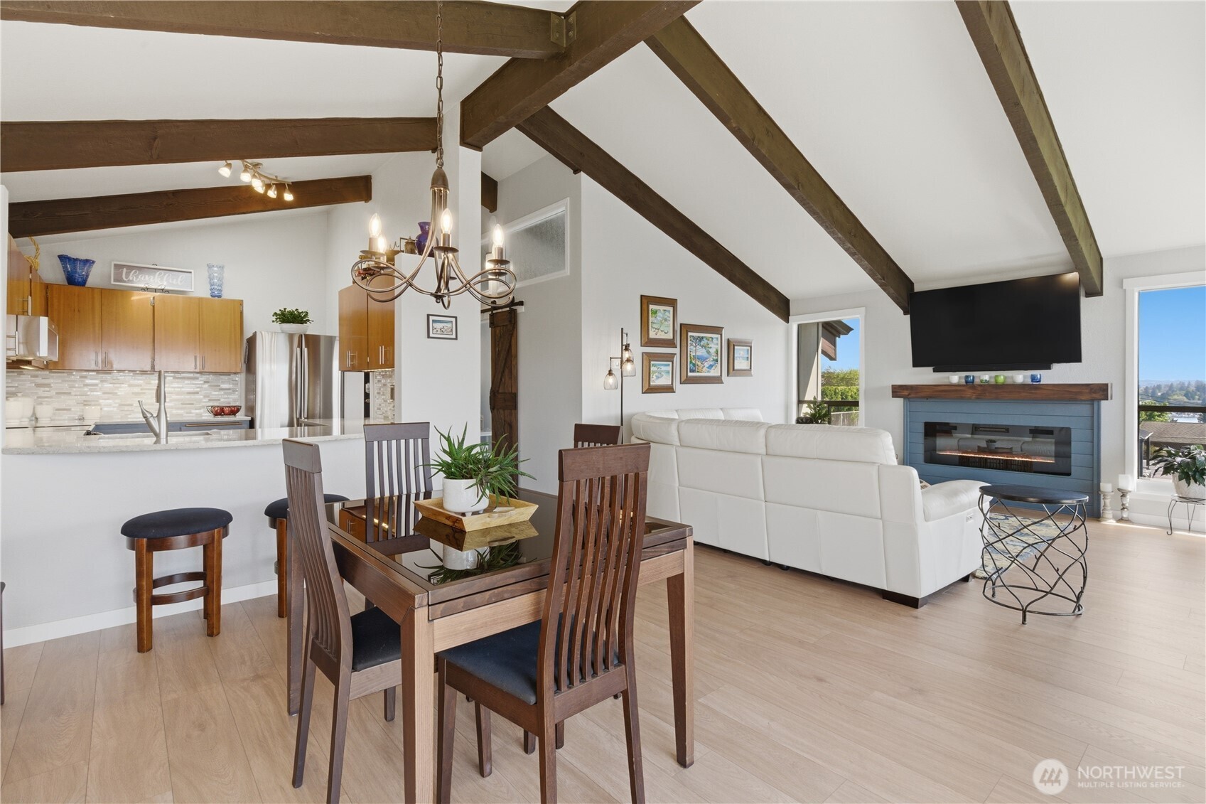3131 Sahali Drive , Bremerton, WA 98310