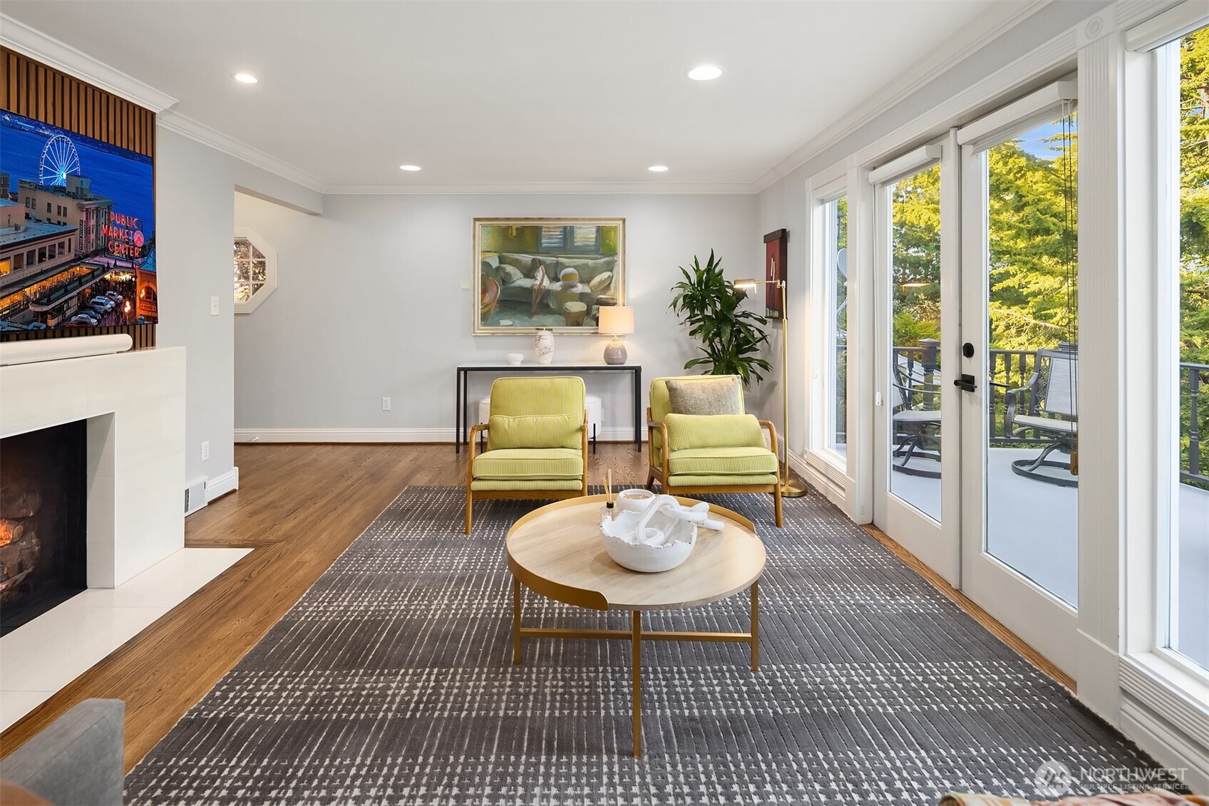 2702 4th Avenue W, Seattle, WA 98119