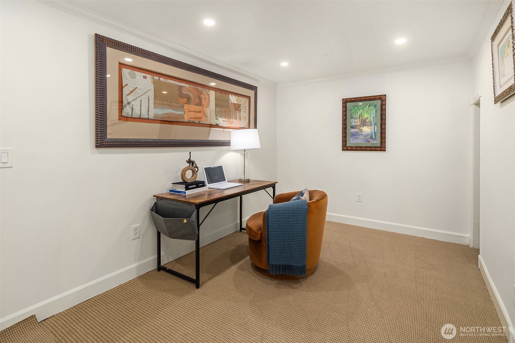 2702 4th Avenue W, Seattle, WA 98119
