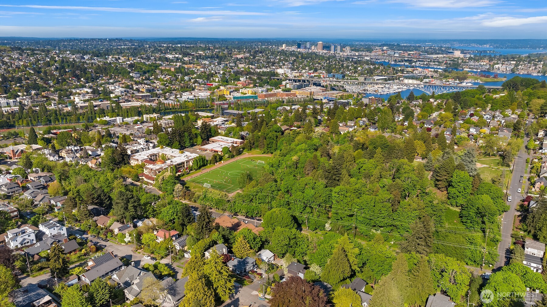 2702 4th Avenue W, Seattle, WA 98119