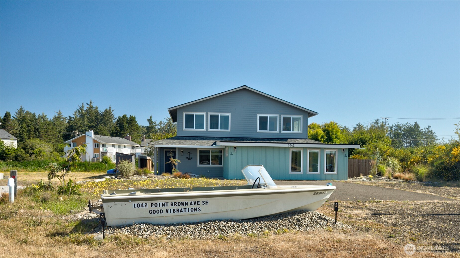 1042 Point Brown Avenue SE #A & B, Ocean Shores, WA 98569