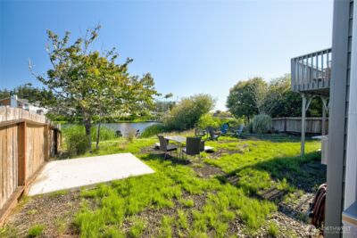 1042 Point Brown Avenue SE #A & B, Ocean Shores, WA 98569 - Photo 38