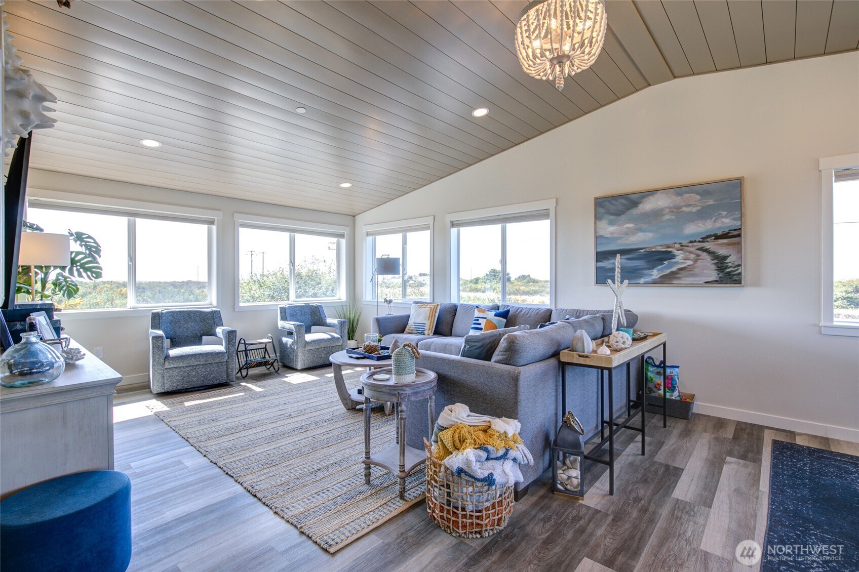 1042 Point Brown Avenue SE #A & B, Ocean Shores, WA 98569
