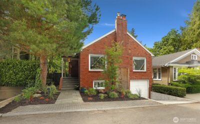 2430 Lorentz Place N, Seattle, WA 98109