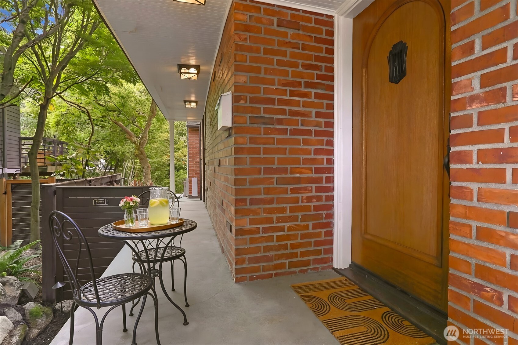 2430 Lorentz Place N, Seattle, WA 98109