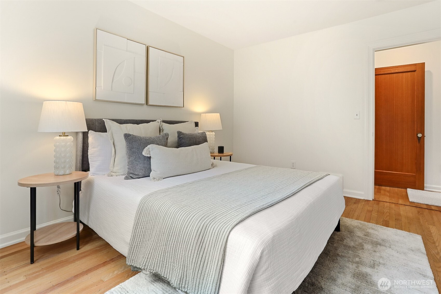 2430 Lorentz Place N, Seattle, WA 98109