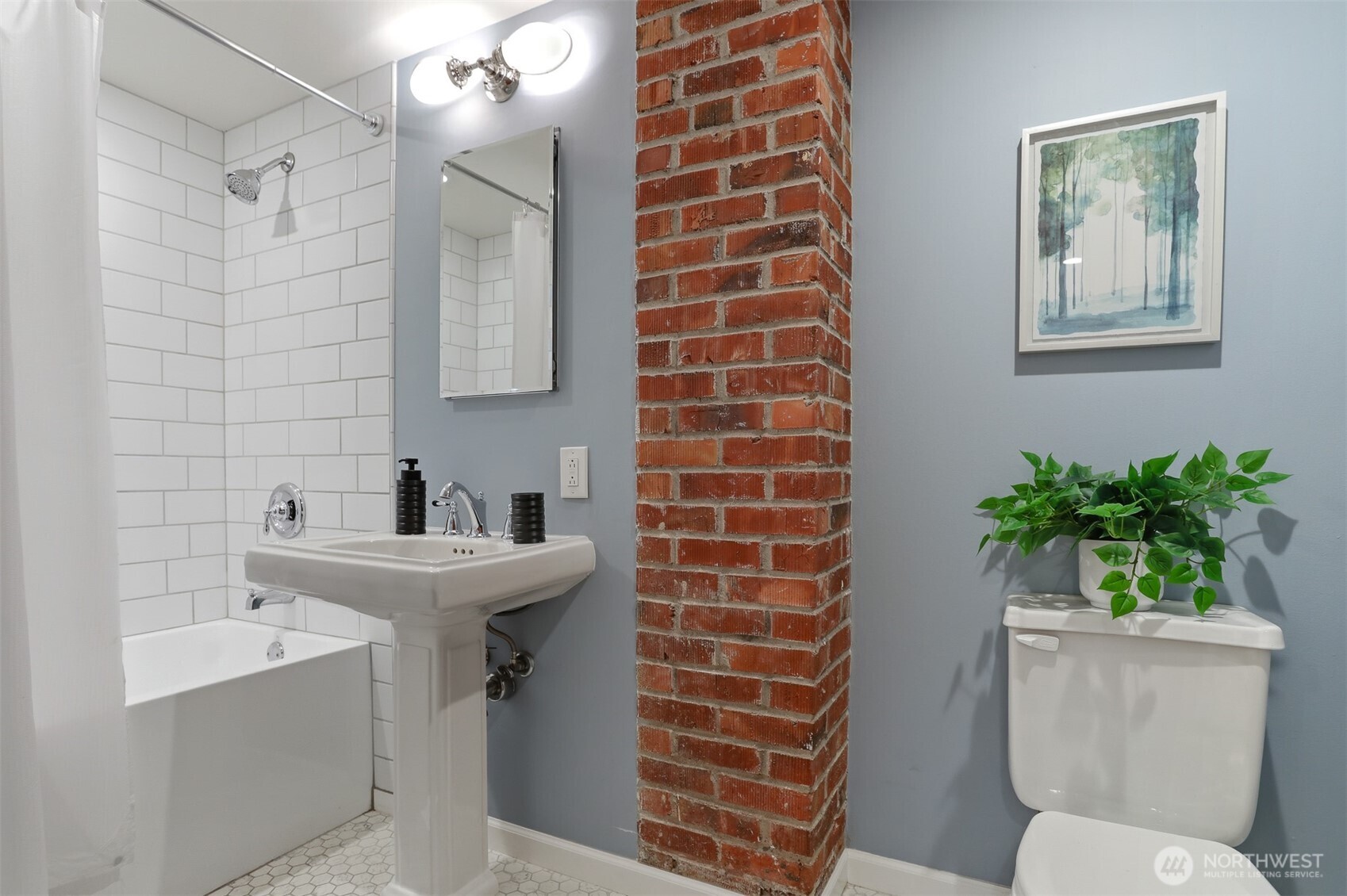 2430 Lorentz Place N, Seattle, WA 98109