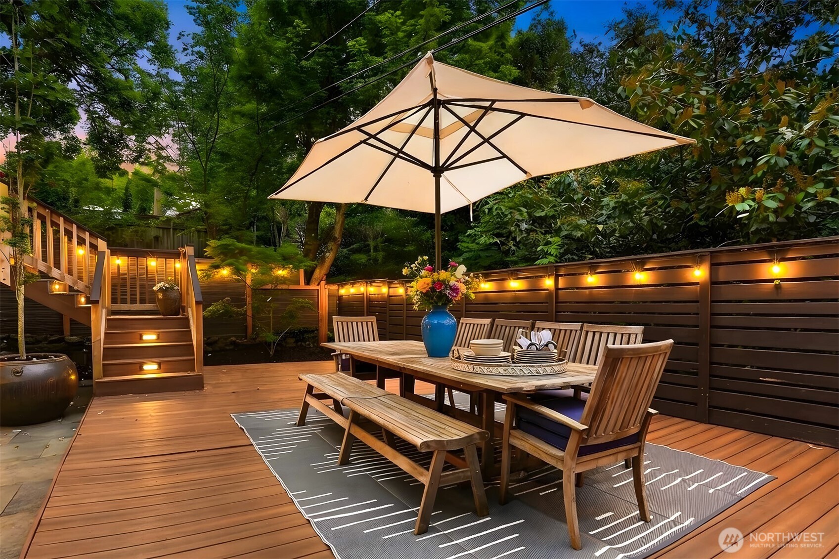 2430 Lorentz Place N, Seattle, WA 98109