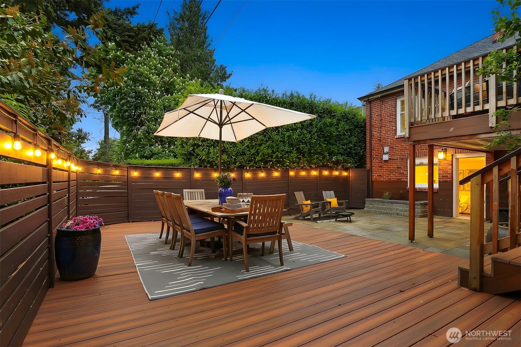 2430 Lorentz Place N, Seattle, WA 98109