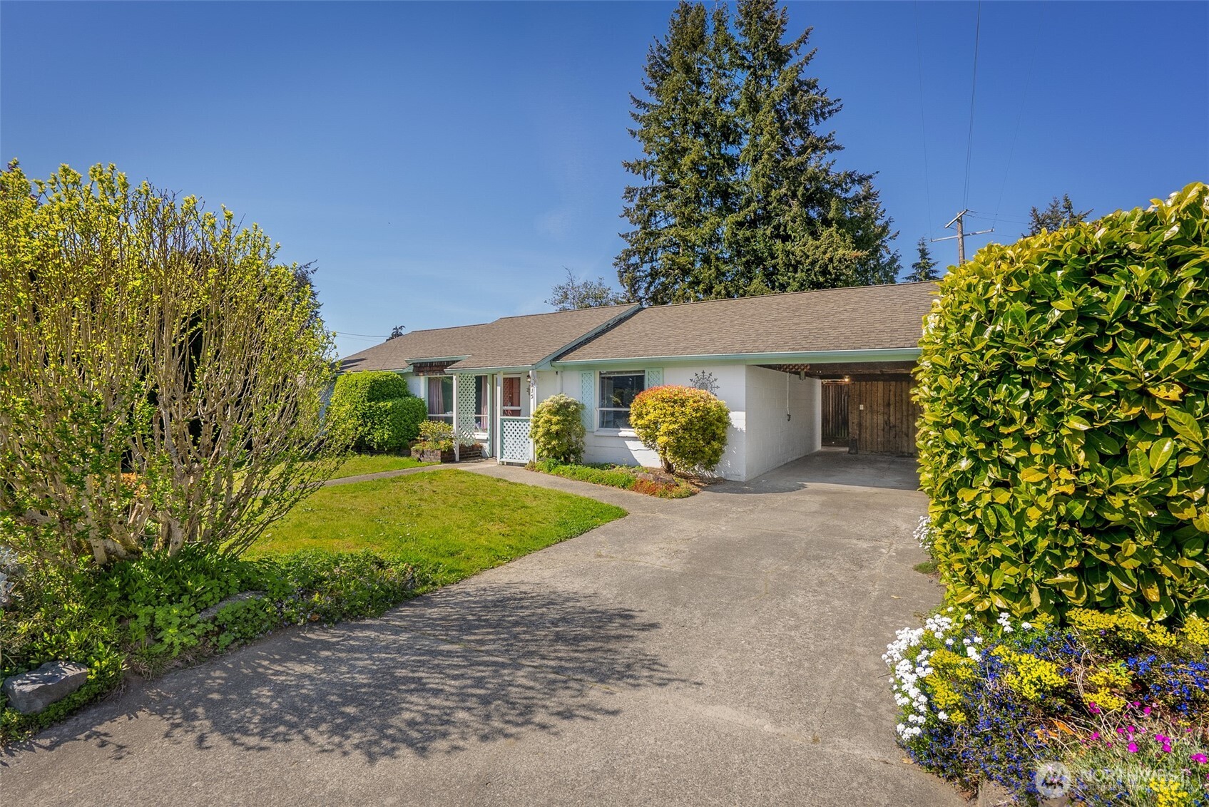 213 Alder Street , Everett, WA 98203