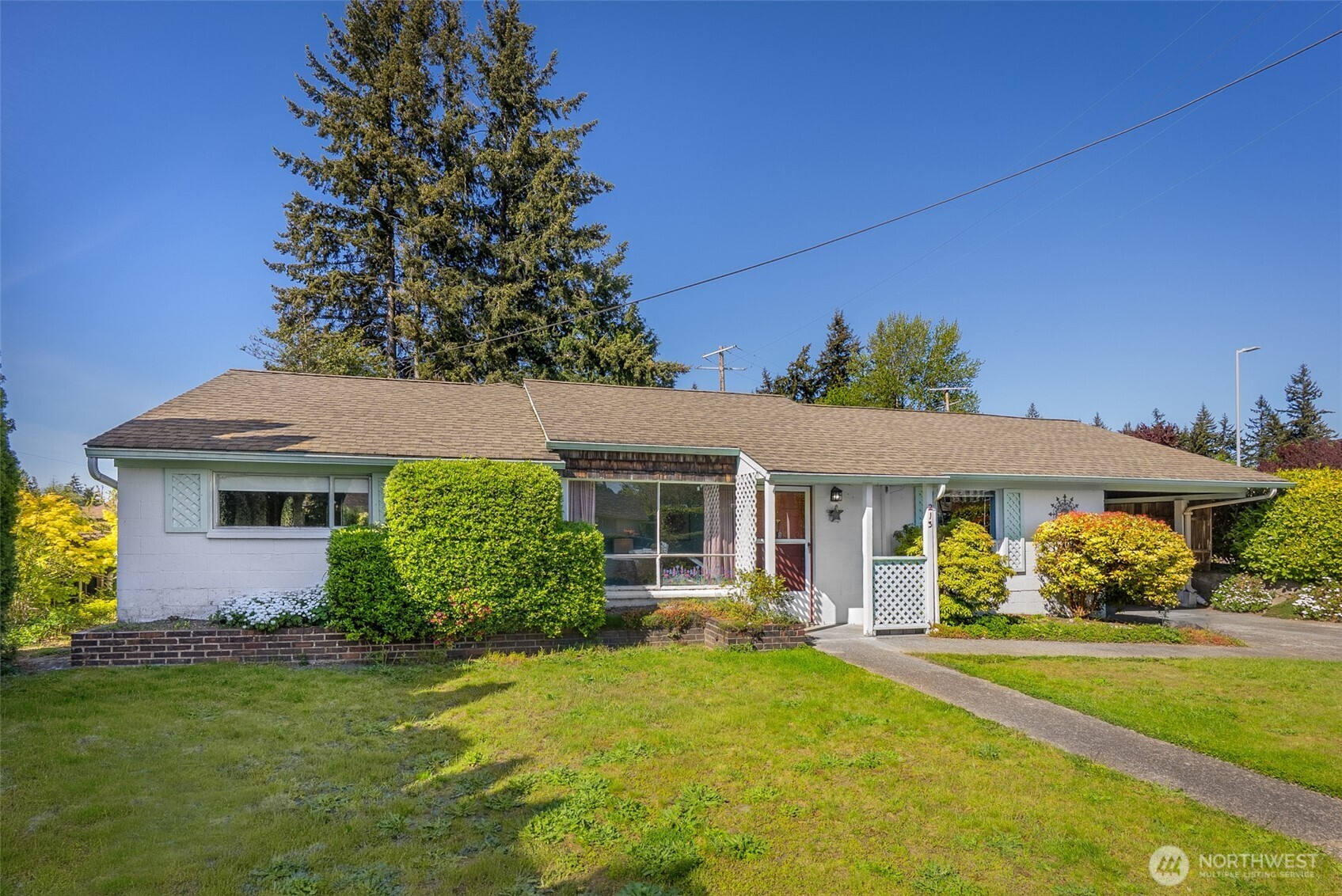 213 Alder Street , Everett, WA 98203