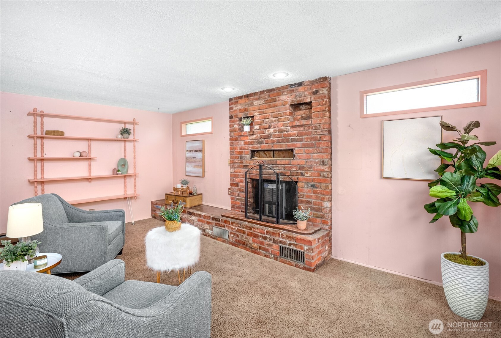 213 Alder Street , Everett, WA 98203