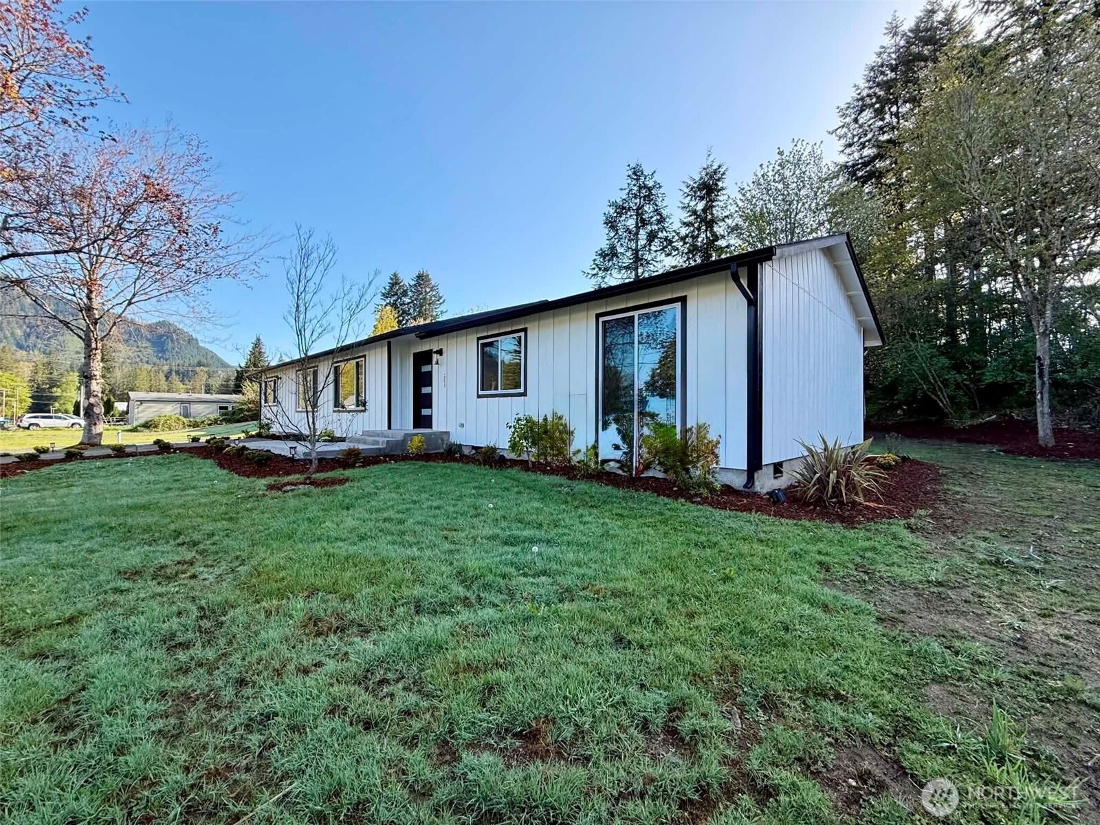 201 7th Street , Morton, WA 98356